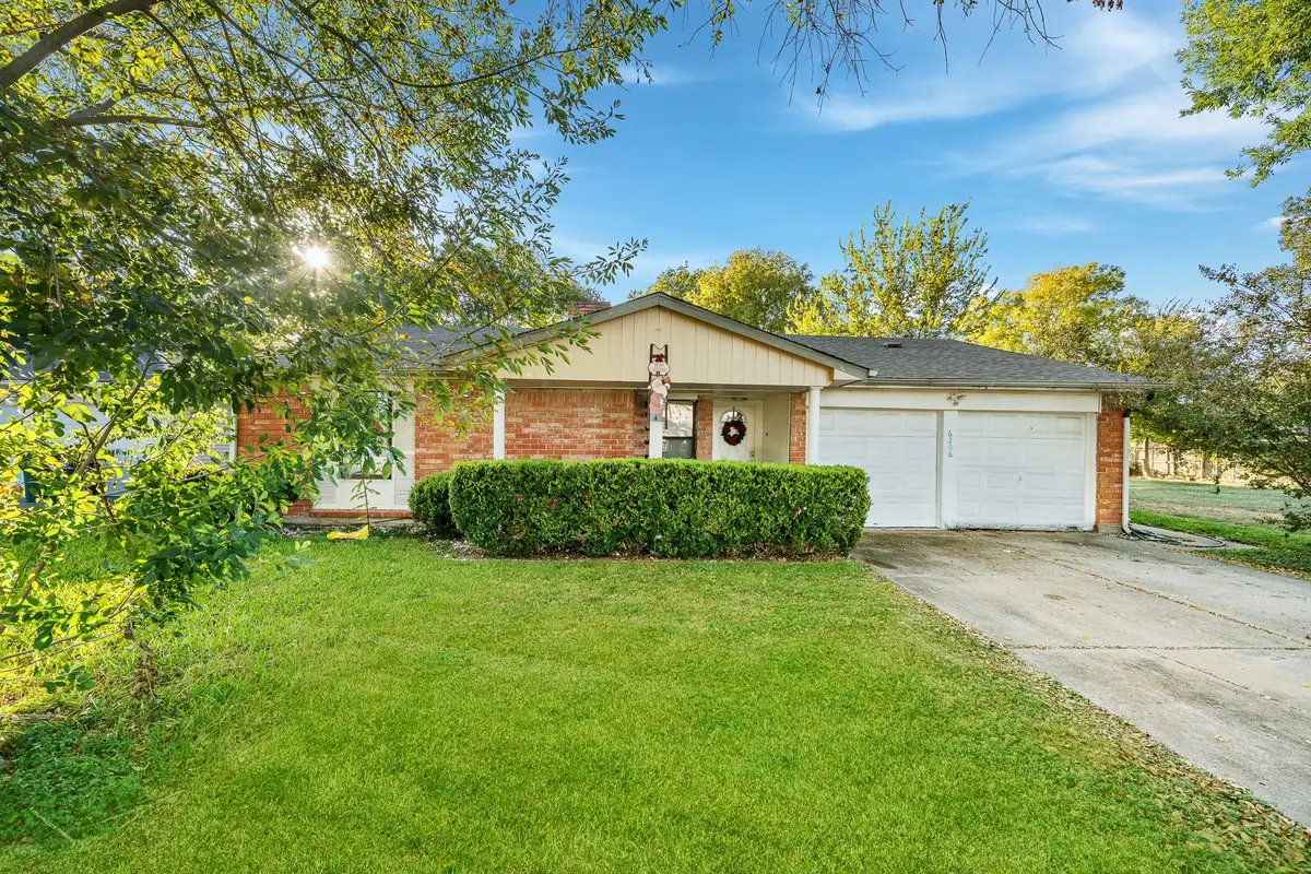 6206 Westbranch Drive, Houston, TX 77072 - Image #1