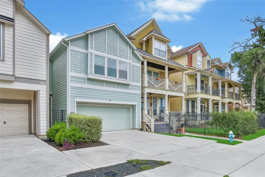 819 W 20th Street, Houston, TX 77008 - #2