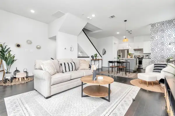 2817 Palm Street, Houston, TX 77004