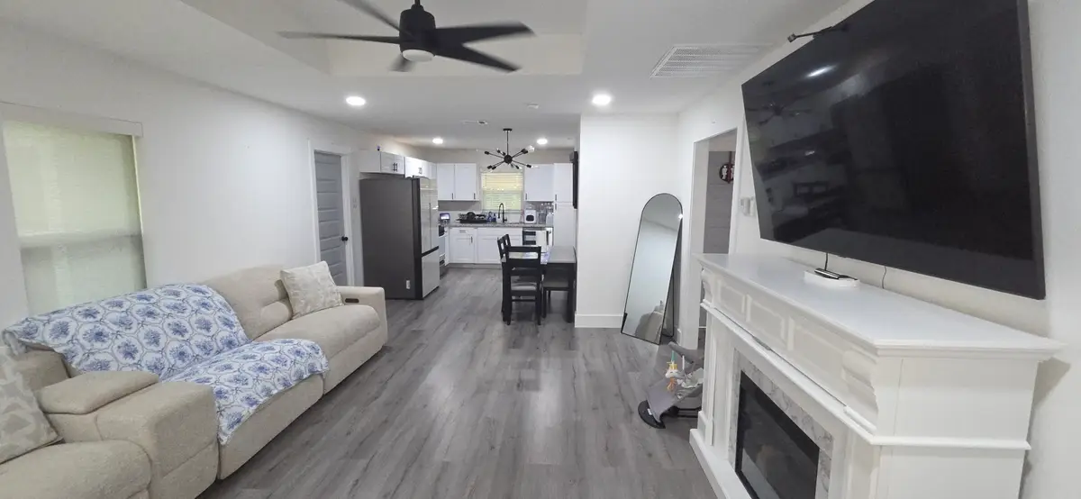 2303 Thomas Avenue, Pasadena, TX 77506 - #1