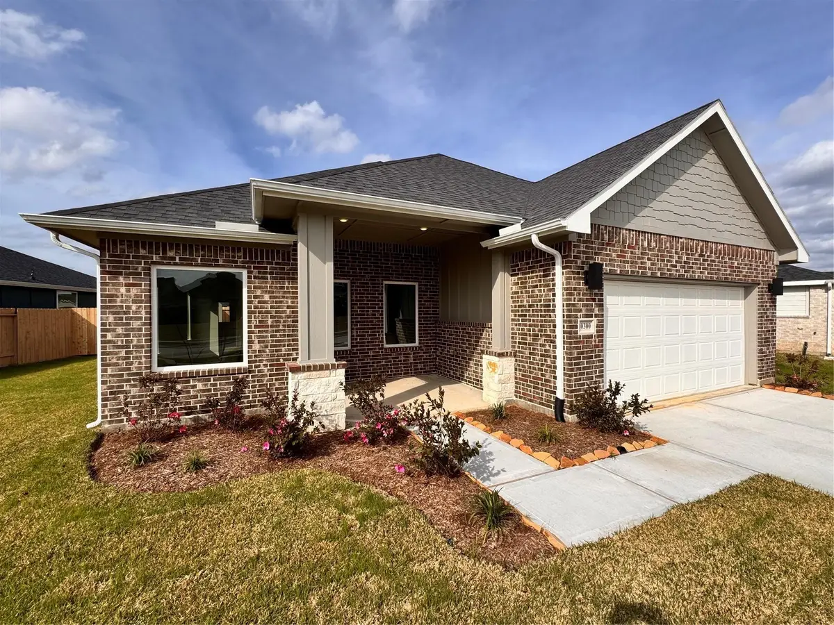 10300 Cabo Del Sol Drive, Cleveland, TX 77327 - #1