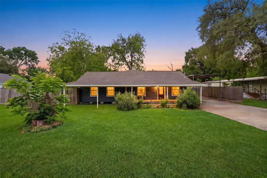 2922 Pansy Street, Pasadena, TX 77503 - #3