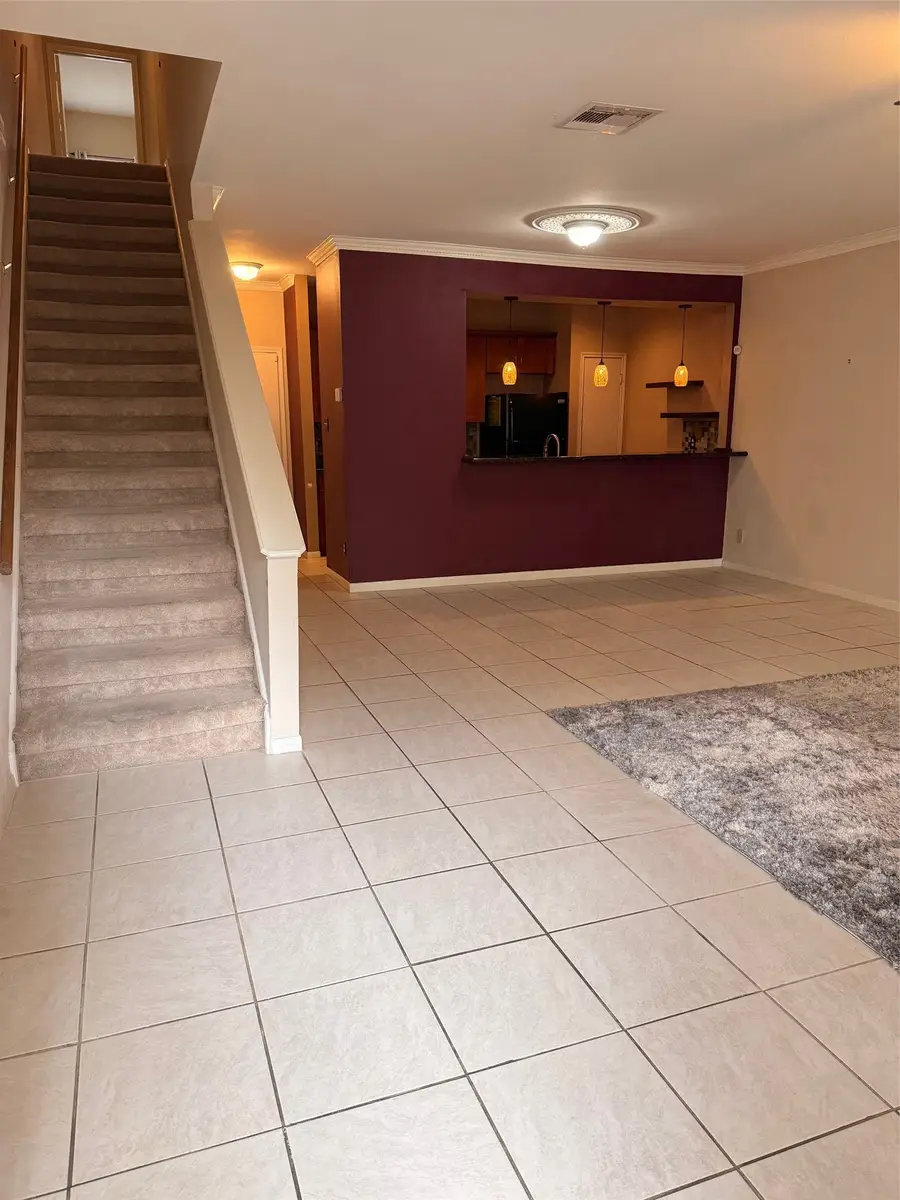 4001 Tanglewilde Street #811, Houston, TX 77063 - #3