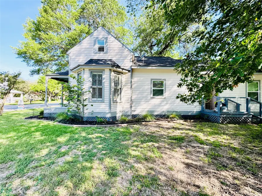 419 Main, La Grange, TX 78945 - #3