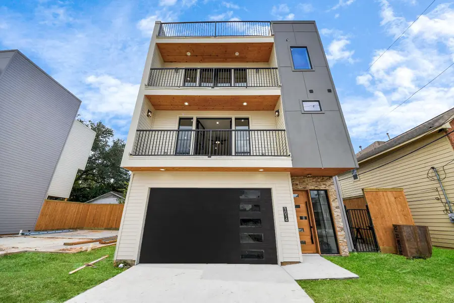 9014 Ferdinand Street, Houston, TX 77051 - #2