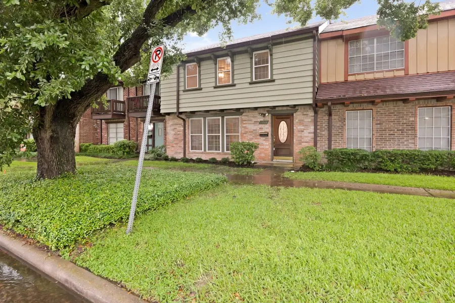 2212 Shadowdale Drive #358, Houston, TX 77043 - Image #3