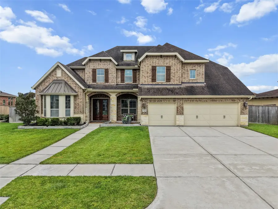 1805 Sterling Creek Drive, Friendswood, TX 77546 - #2