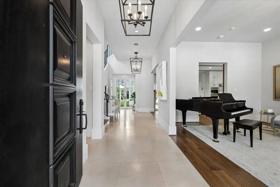 3615 Overbrook Lane, Houston, TX 77027 - #3