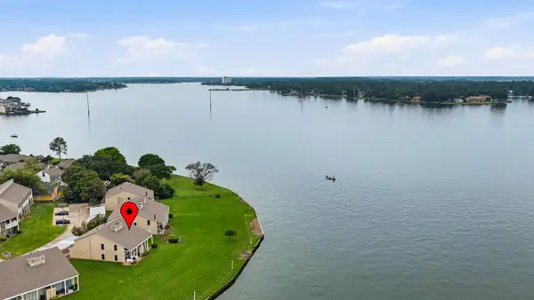 144 April Point Drive S, Conroe, TX 77356