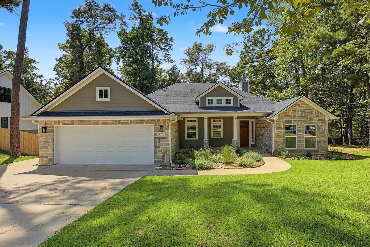 1859 E Lake Drive, Huntsville, TX 77340 - #1