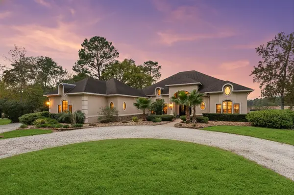 9722 Crestwater Circle, Magnolia, TX 77354