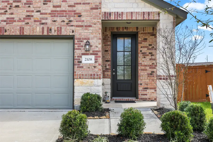 2108 Sweet Bay Drive, Texas City, TX 77568 - #2