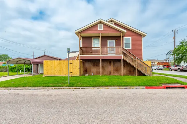 1101 54th Street, Galveston, TX 77551