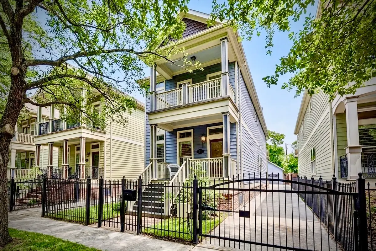 125 E 22nd Street, Houston, TX 77008 - #1