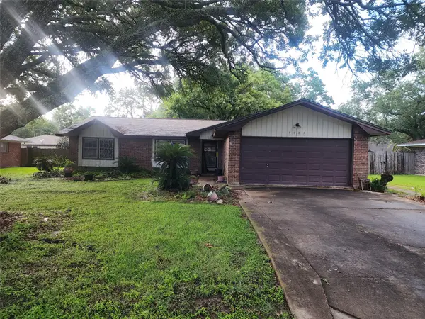3009 Del Monte Avenue, Bay City, TX 77414