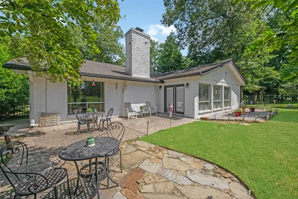 257 Point Clear Drive, Panorama Village, TX 77304