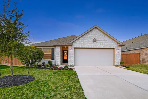 32326 Melbrooke Drive, Brookshire, TX 77423