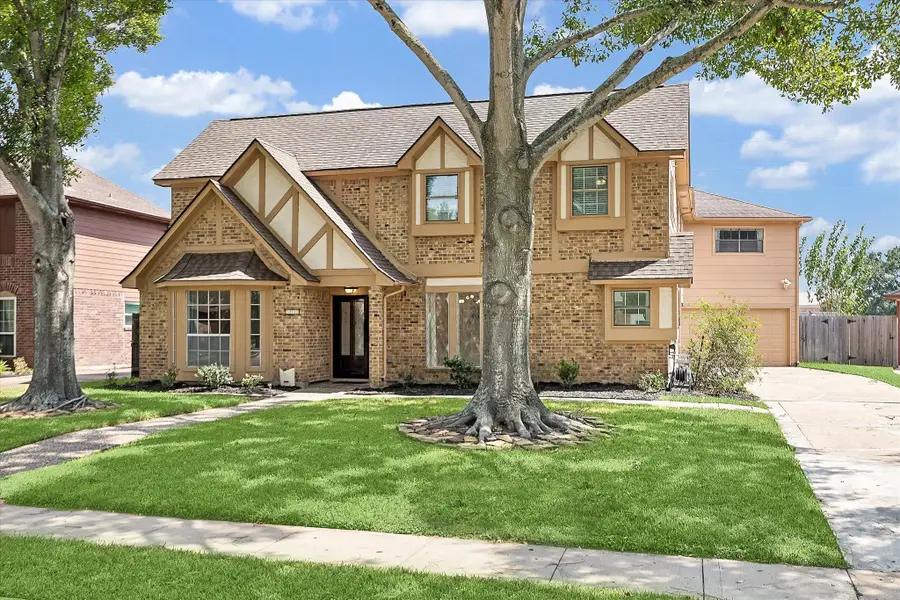 110 Shadow Wood Drive, Sugar Land, TX 77498 - #2