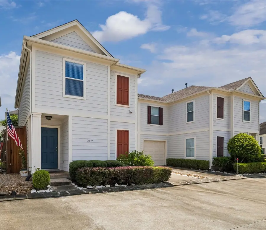 2635 Woodridge Cove Drive, Houston, TX 77087 - #2