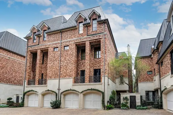 1239 Rue De La Paix Way #B2, Houston, TX 77056