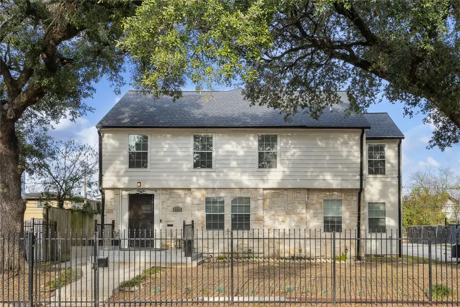 2817 Southmore Boulevard, Houston, TX 77004 - Image #2