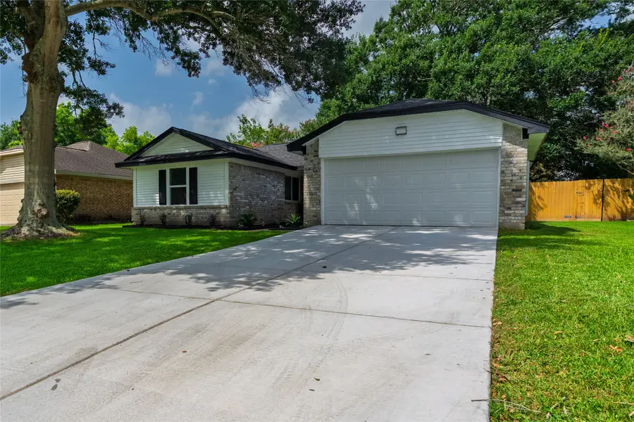 4855 Sulley Drive, Alvin, TX 77511 - #2