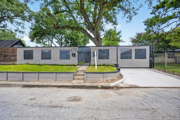 419 Fairbanks Street, Houston, TX 77009