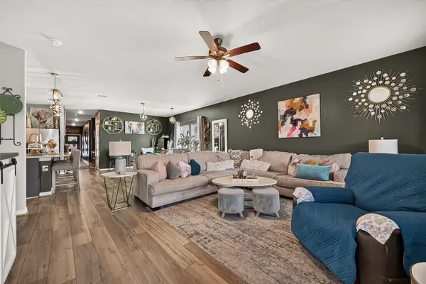 919 Modesto Drive, Rosharon, TX 77583