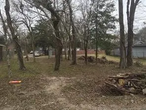 01 Henrietta Street, Houston, TX 77088