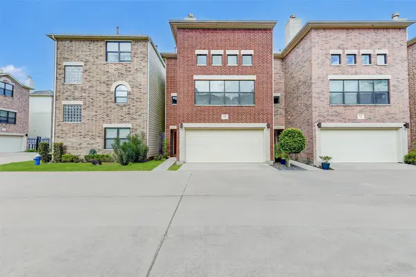 650 Westcross Street #35, Houston, TX 77018