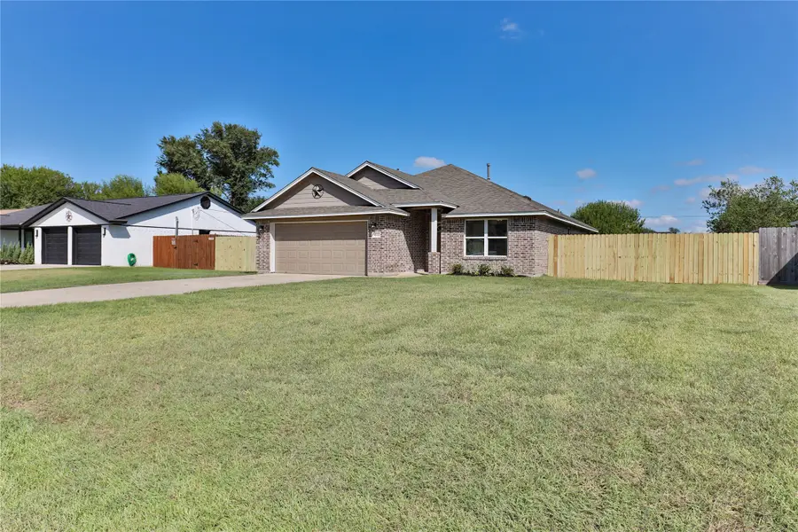 6120 Fox Ridge Drive #R453E, Angleton, TX 77515 - #3