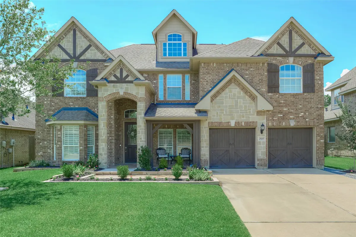 25207 Pineglen Terrace Drive, Spring, TX 77389 - #1