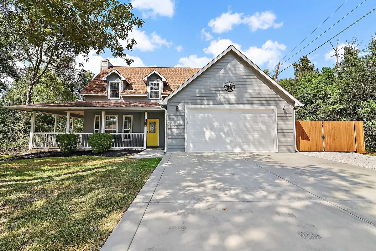 302 Pelican Drive, Crosby, TX 77532 - Image #1