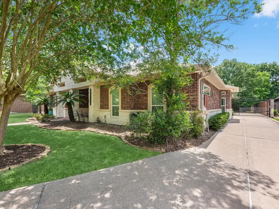 11 Marys Creek Lane, Friendswood, TX 77546 - #2