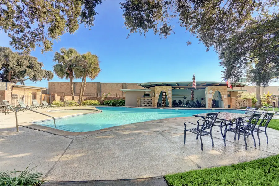 4053 Breakwood Drive, Houston, TX 77025 - #3