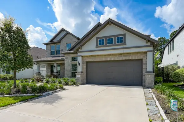 41 Snowdrop Lily Drive, Tomball, TX 77375