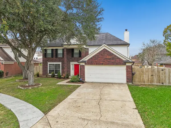 4012 Hazelwood Drive, Pearland, TX 77584