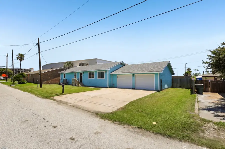 5709 Maco Street, Galveston, TX 77551 - #2