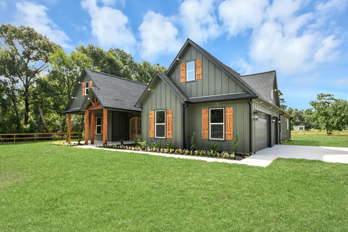 11662 South Branch Dr, Plantersville, TX 77363 - #1