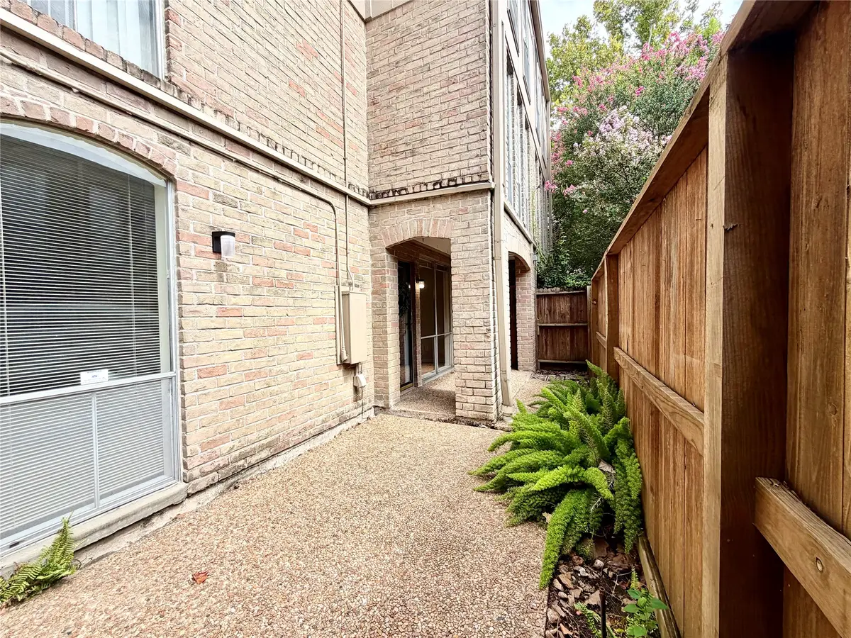 4639 Wild Indigo Street #463, Houston, TX 77027 - #1