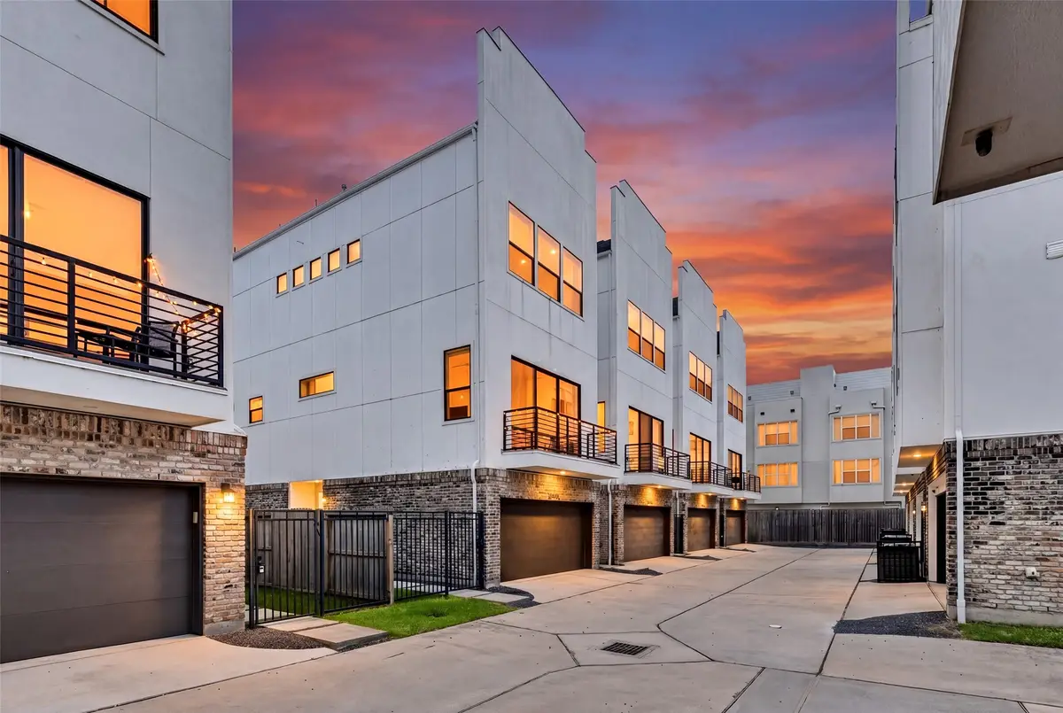 5707 Larkin Street #B, Houston, TX 77007 - #1