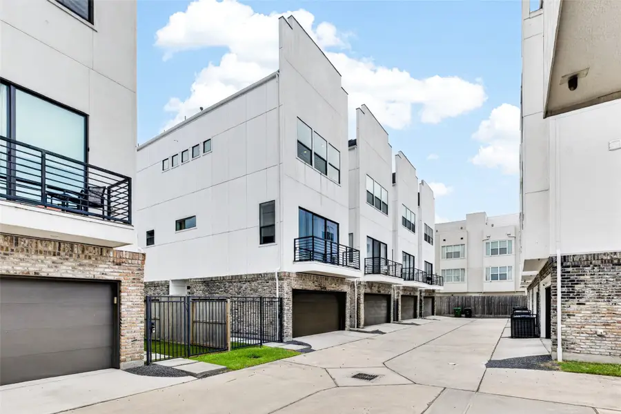 5707 Larkin Street #B, Houston, TX 77007 - #2