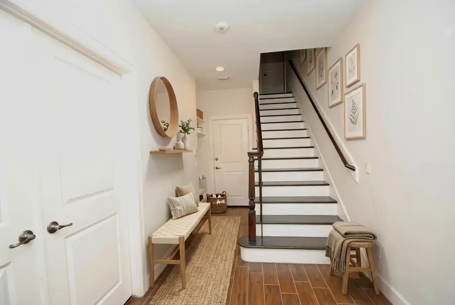 562 Bomar Street, Houston, TX 77006 - Image #3