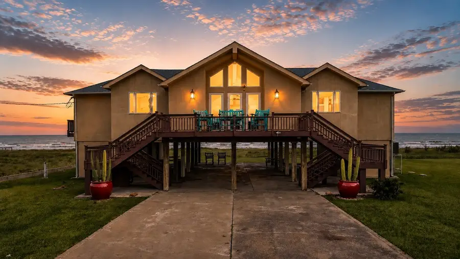 878 County Road 230, Sargent, TX 77414 - #3