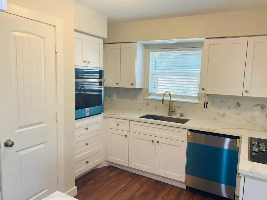 2414 Turtle Creek Drive, Missouri City, TX 77459 - Image #3