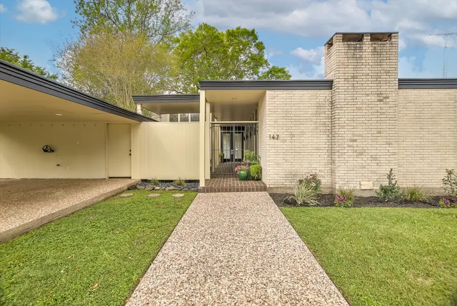 147 Valley Drive, Liberty, TX 77575 - #2