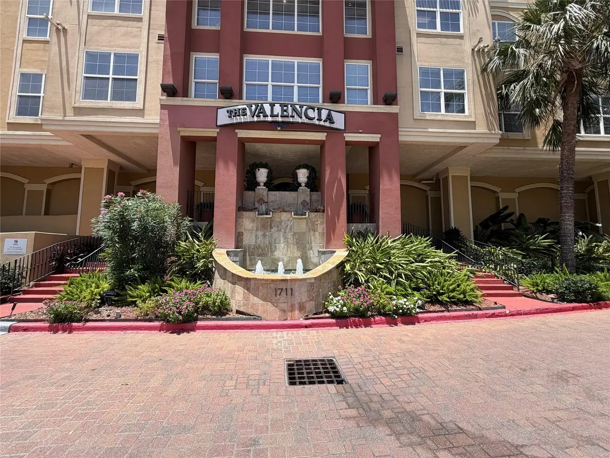 1711 Old Spanish Trail #407, Houston, TX 77054 - #1