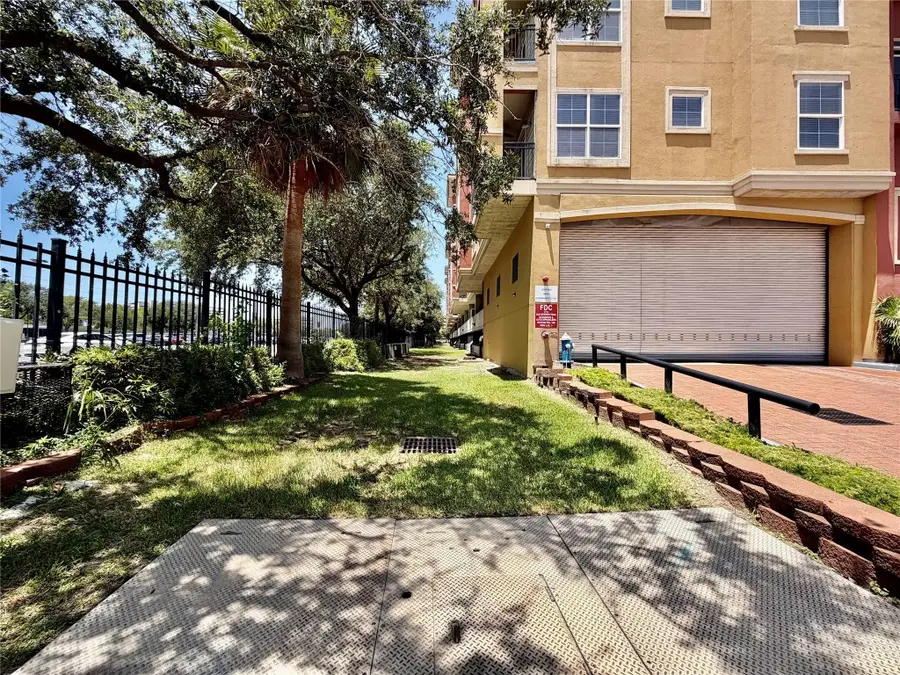 1711 Old Spanish Trail #407, Houston, TX 77054 - #3