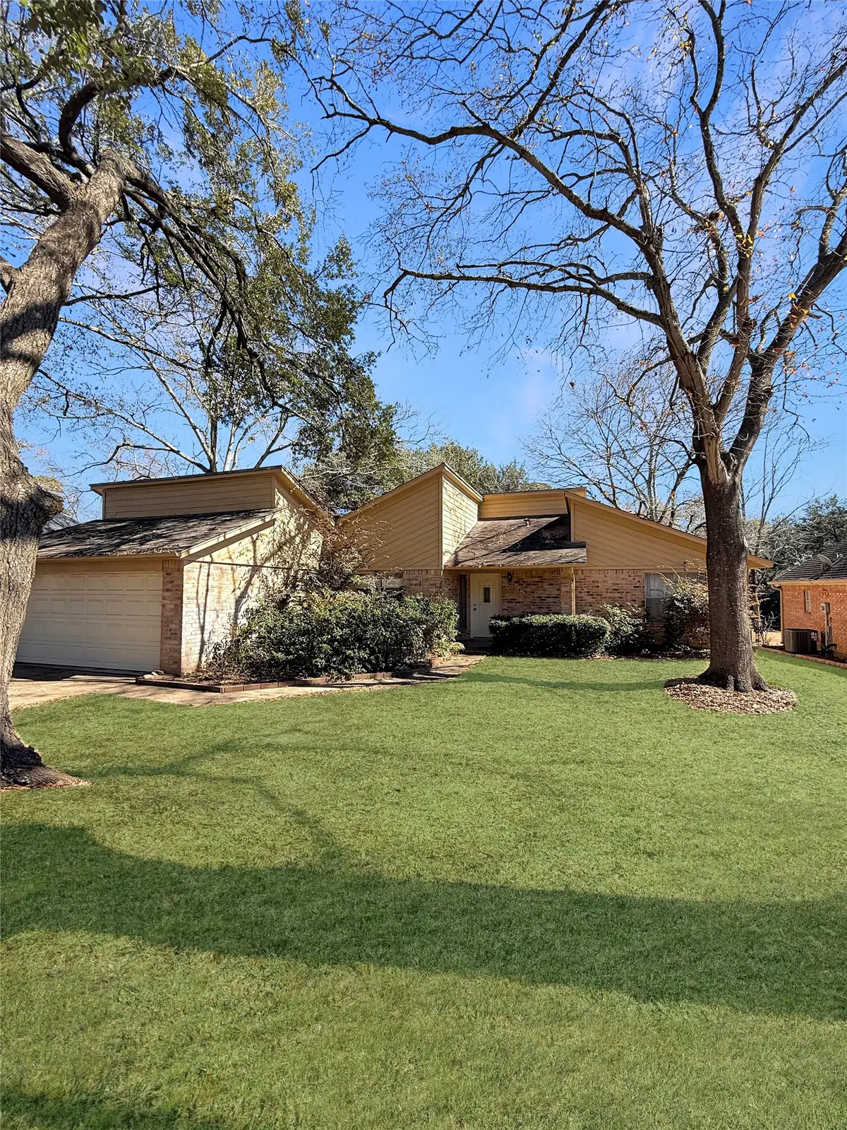 58 April Wind Drive S, Conroe, TX 77356 - #1