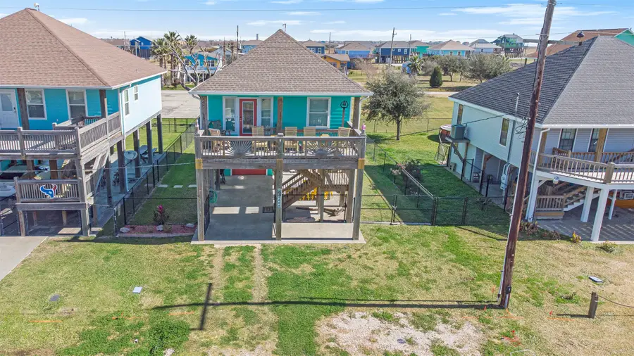 960 B Palmetto Drive, Crystal Beach, TX 77650 - #3